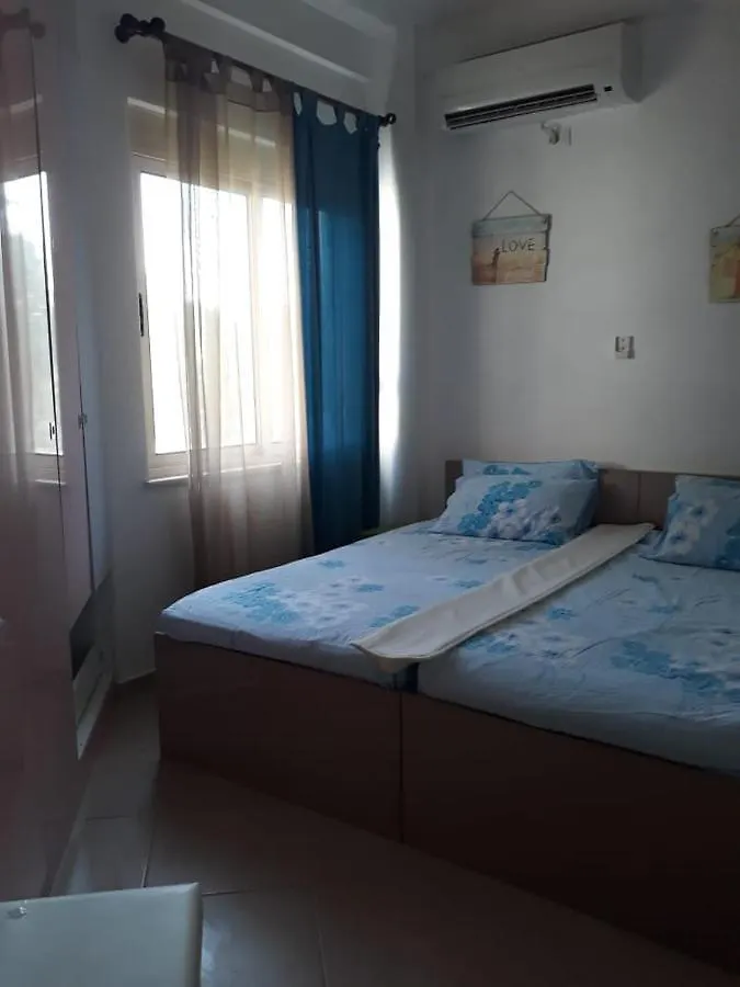 A Beautiful Beach House Gjiri Lalzit Fushe-Drac