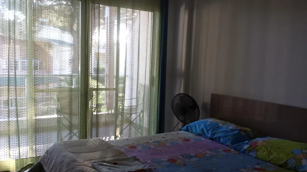 A Beautiful Beach House Gjiri Lalzit Fushe-Drac Semesterbostad