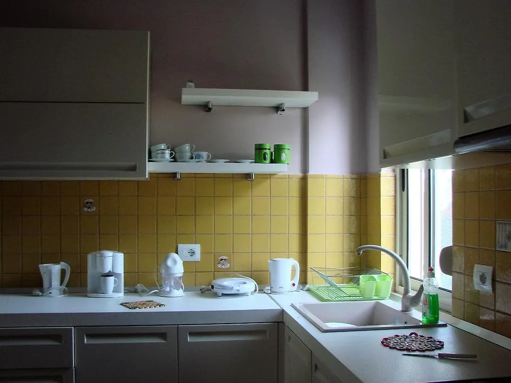 A Beautiful Beach House Gjiri Lalzit Fushe-Drac 0*,  Albanien